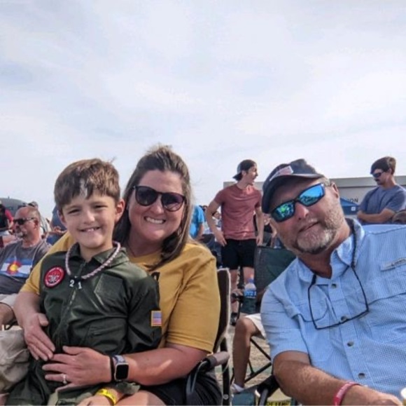 Meet your Posher, Emily - Picture 1 of 1